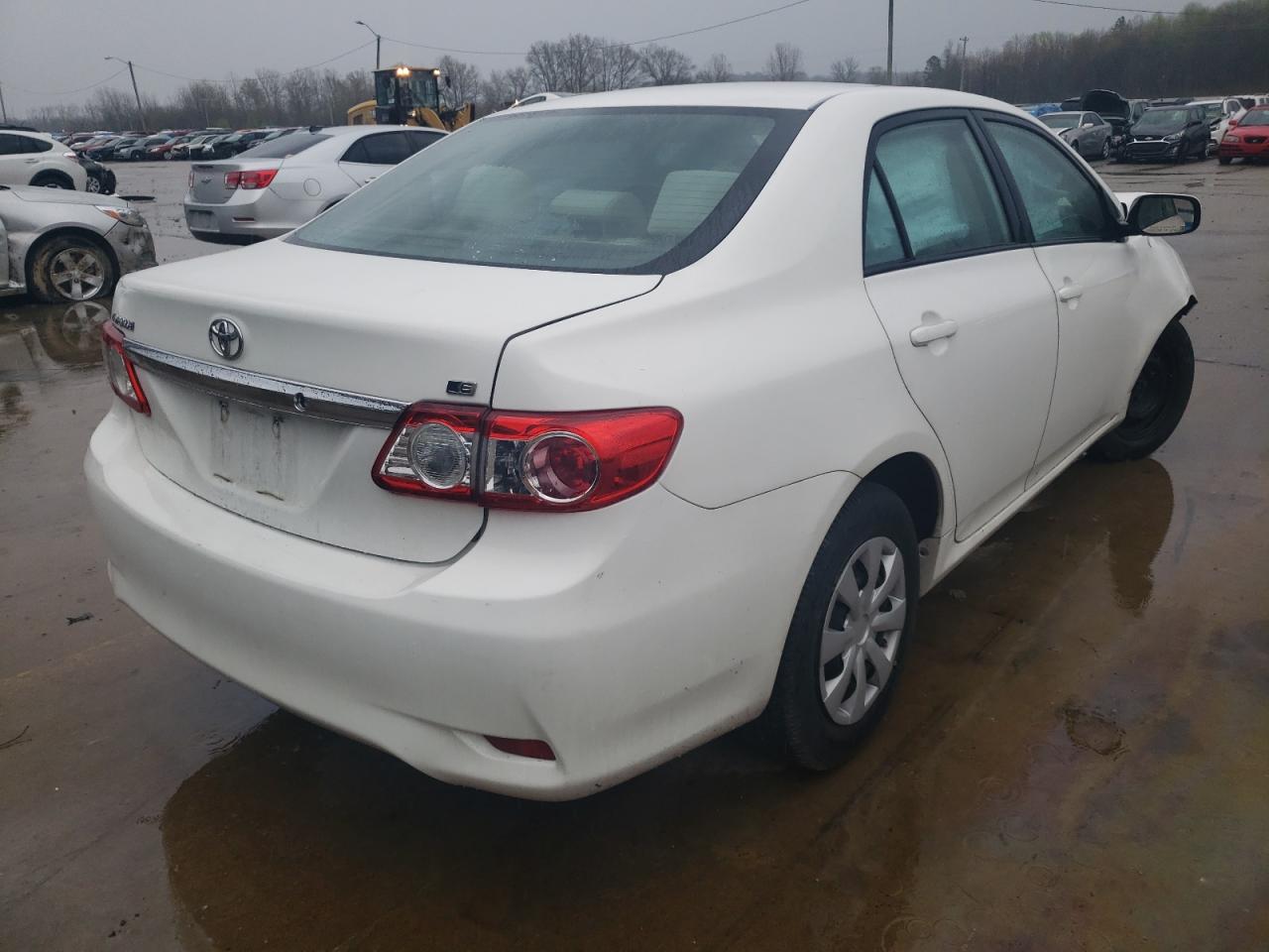 Photo 4 from auction – 2011 TOYOTA COROLLA S with VIN 2T1BU4EE8BC668565