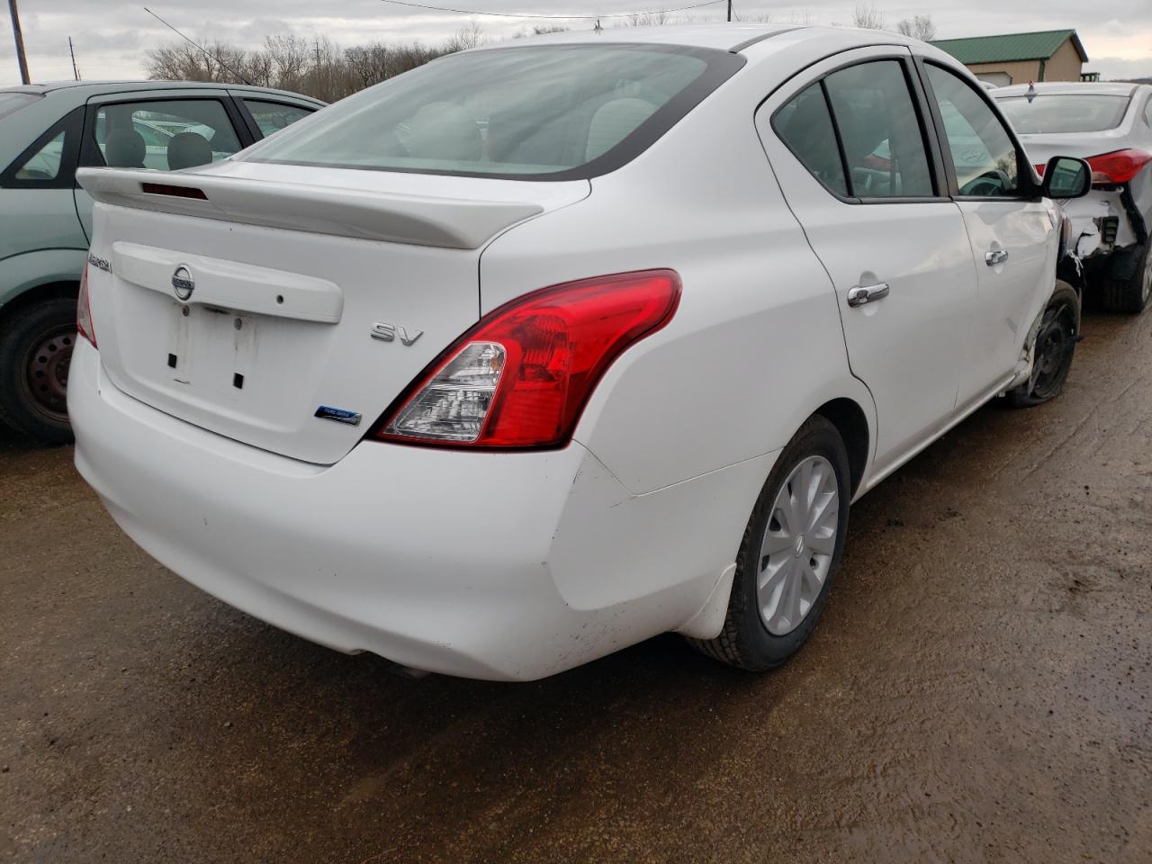 Photo 4 from auction – 2013 NISSAN VERSA S with VIN 3N1CN7AP2DL857158