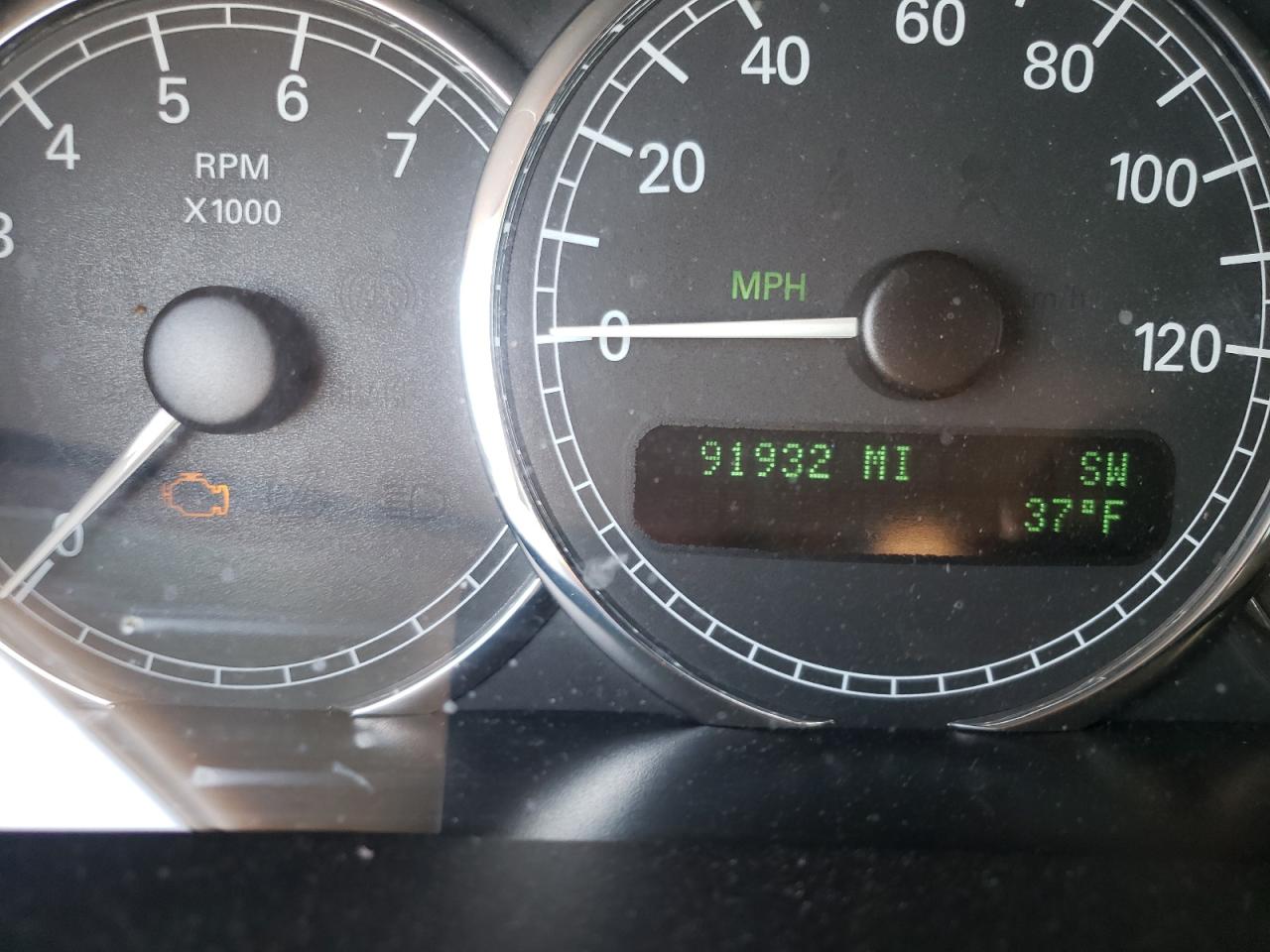 Photo 8 from auction – 2005 BUICK LACROSSE C with VIN 2G4WD532151209795