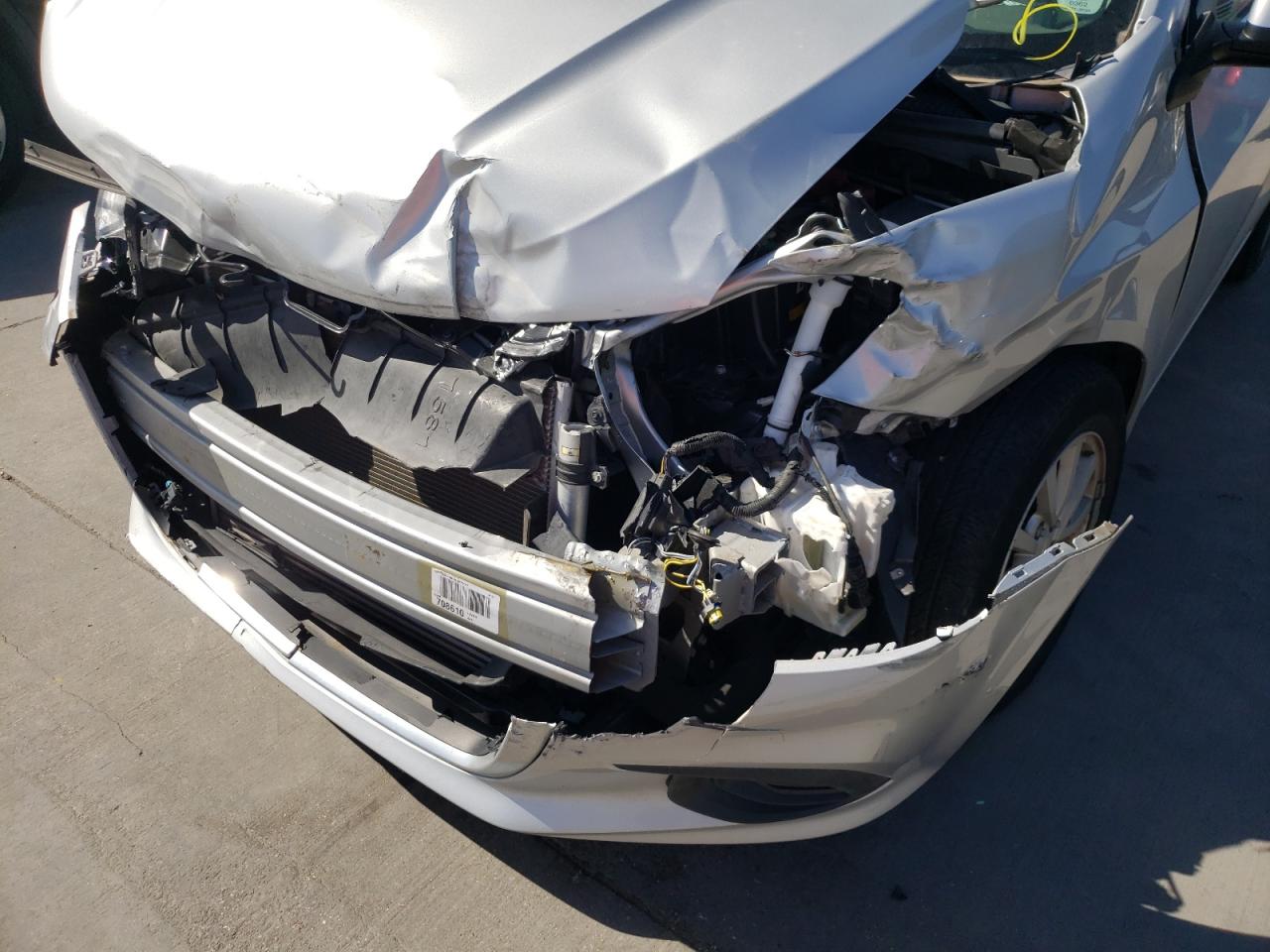 Photo 9 from auction – 2017 CHEVROLET SONIC LT with VIN 1G1JD5SB0H4164480