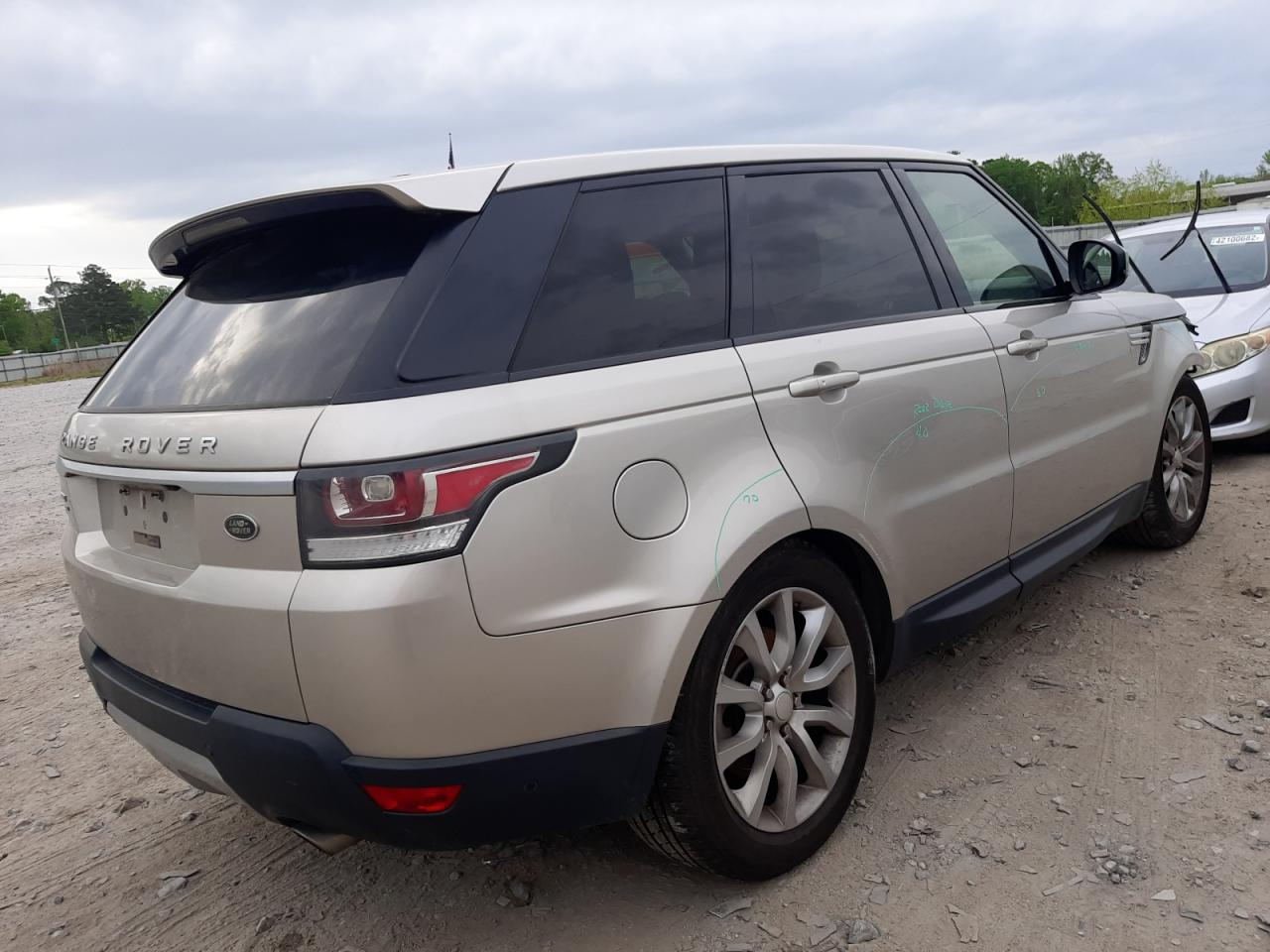 Photo 4 from auction – 2015 LAND ROVER RANGE ROVE with VIN SALWR2VF8FA515509