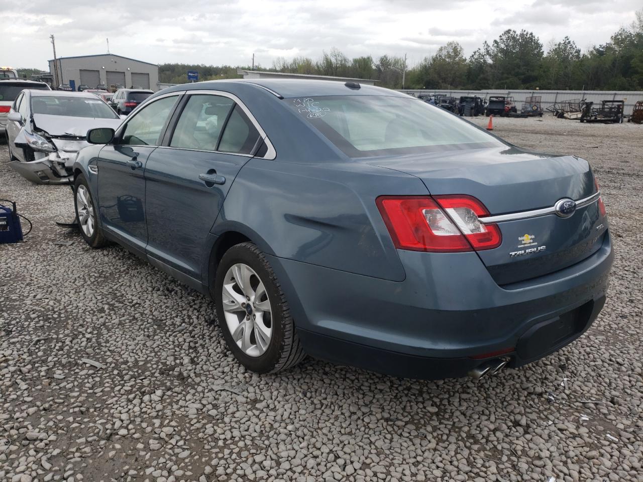 Photo 3 from auction – 2010 FORD TAURUS SEL with VIN 1FAHP2EW6AG168263
