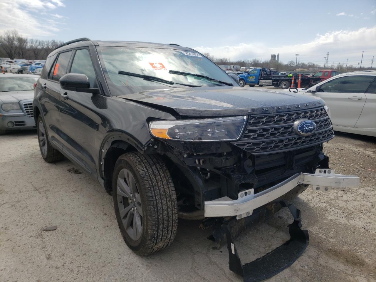 FORD EXPLORER X 2022 with VIN 1FMSK8DH6NGA34598 - Photo from auction