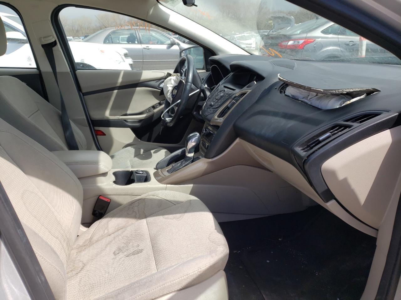 Photo 5 from auction – 2012 FORD FOCUS SEL with VIN 1FAHP3H24CL135481