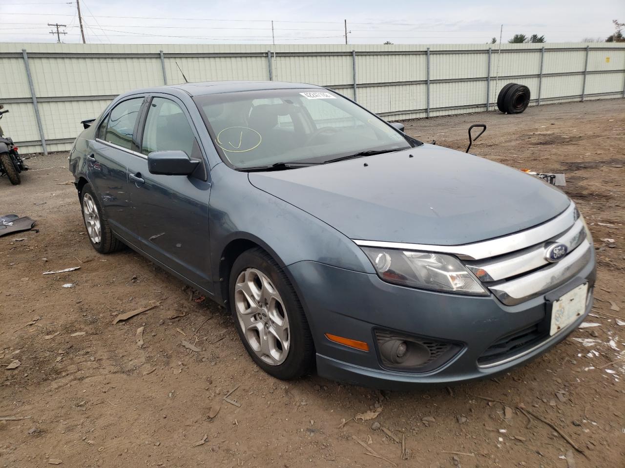 FORD FUSION SE 2011 with VIN 3FAHP0HA3BR105183 - Photo from auction