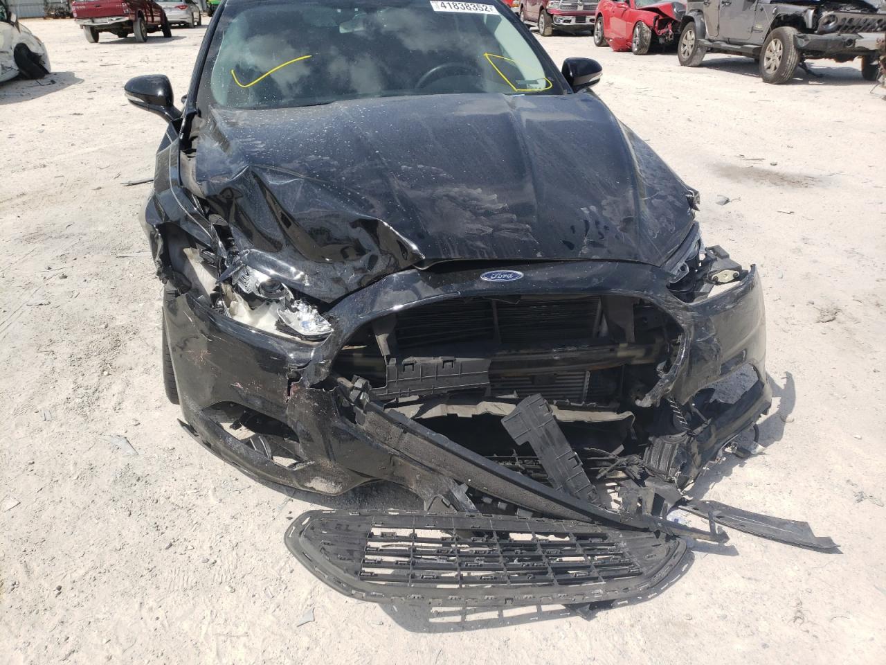 Photo 9 from auction – 2016 FORD FUSION SE with VIN 3FA6P0T9XGR213554
