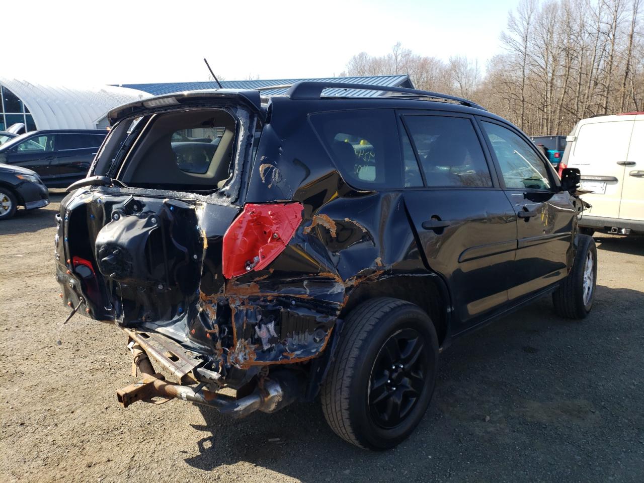 Photo 4 from auction – 2011 TOYOTA RAV4 with VIN 2T3ZF4DV3BW071341