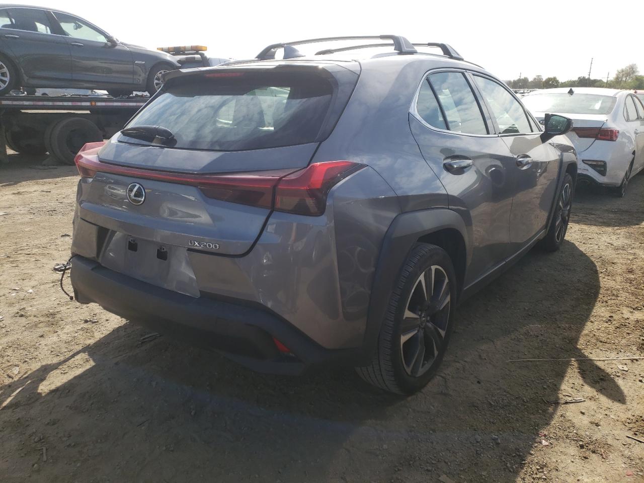 Photo 4 from auction – 2019 LEXUS UX 200 with VIN JTHY3JBHXK2008468