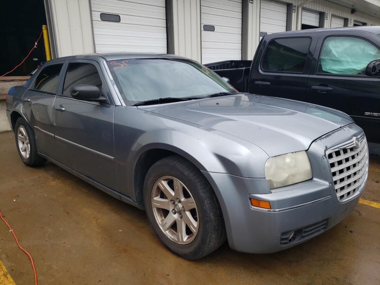 CHRYSLER 300 2006 with VIN 2C3KA53G46H351868 - Photo from auction
