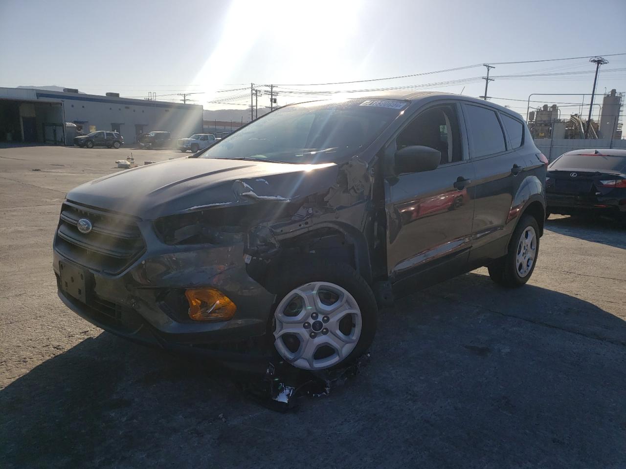 Photo 2 from auction – 2019 FORD ESCAPE S with VIN 1FMCU0F72KUA81502