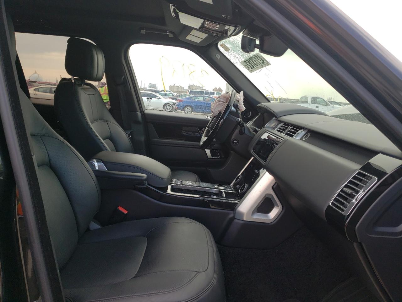Photo 5 from auction – 2019 LAND ROVER RANGE ROVE with VIN SALGS2RE1KA547240