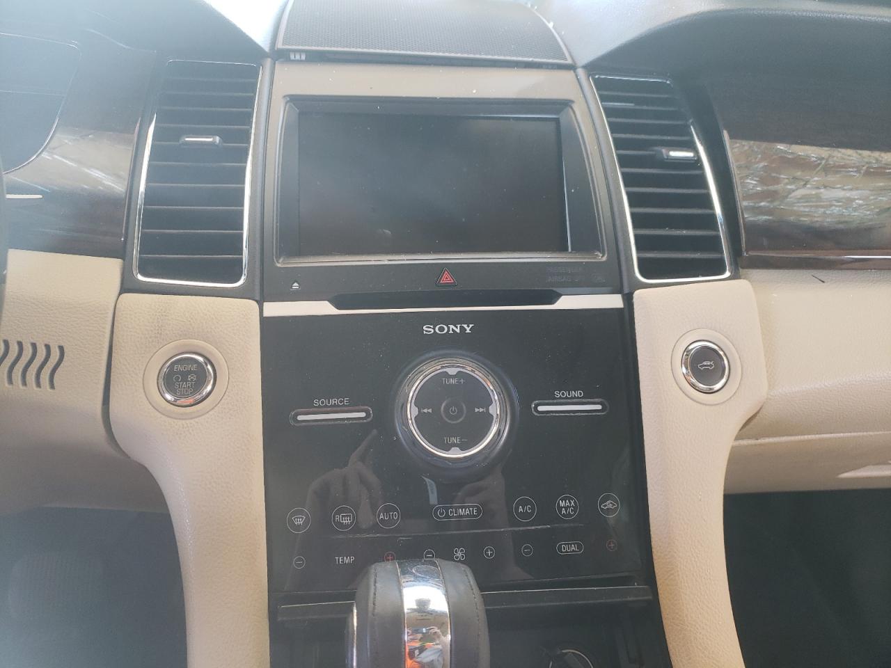Photo 9 from auction – 2014 FORD TAURUS LIM with VIN 1FAHP2F83EG173653