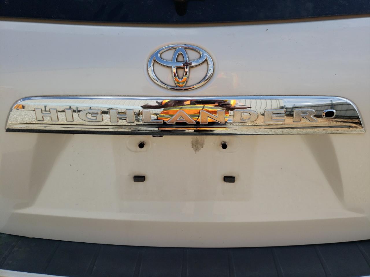 Photo 10 from auction – 2013 TOYOTA HIGHLANDER with VIN 5TDZK3EH5DS120915