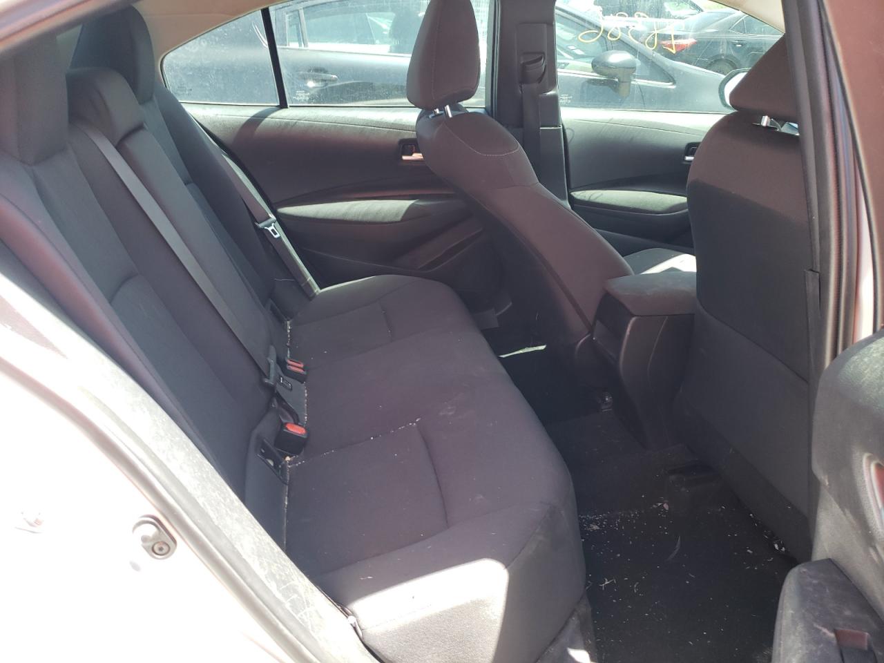 Photo 6 from auction – 2020 TOYOTA COROLLA LE with VIN 5YFEPRAEXLP137134