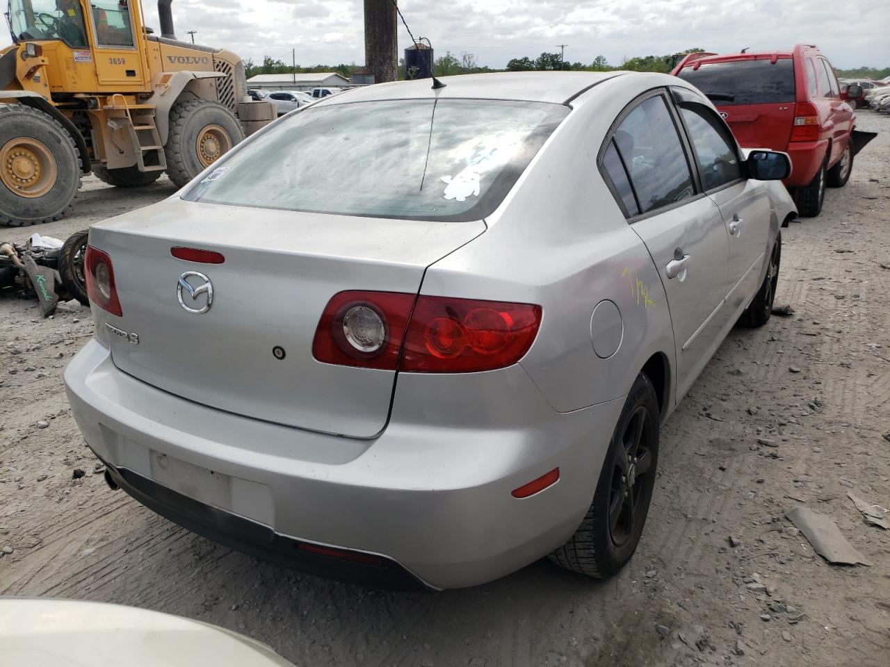 Photo 4 from auction – 2004 MAZDA 3 I with VIN JM1BK12F441140949