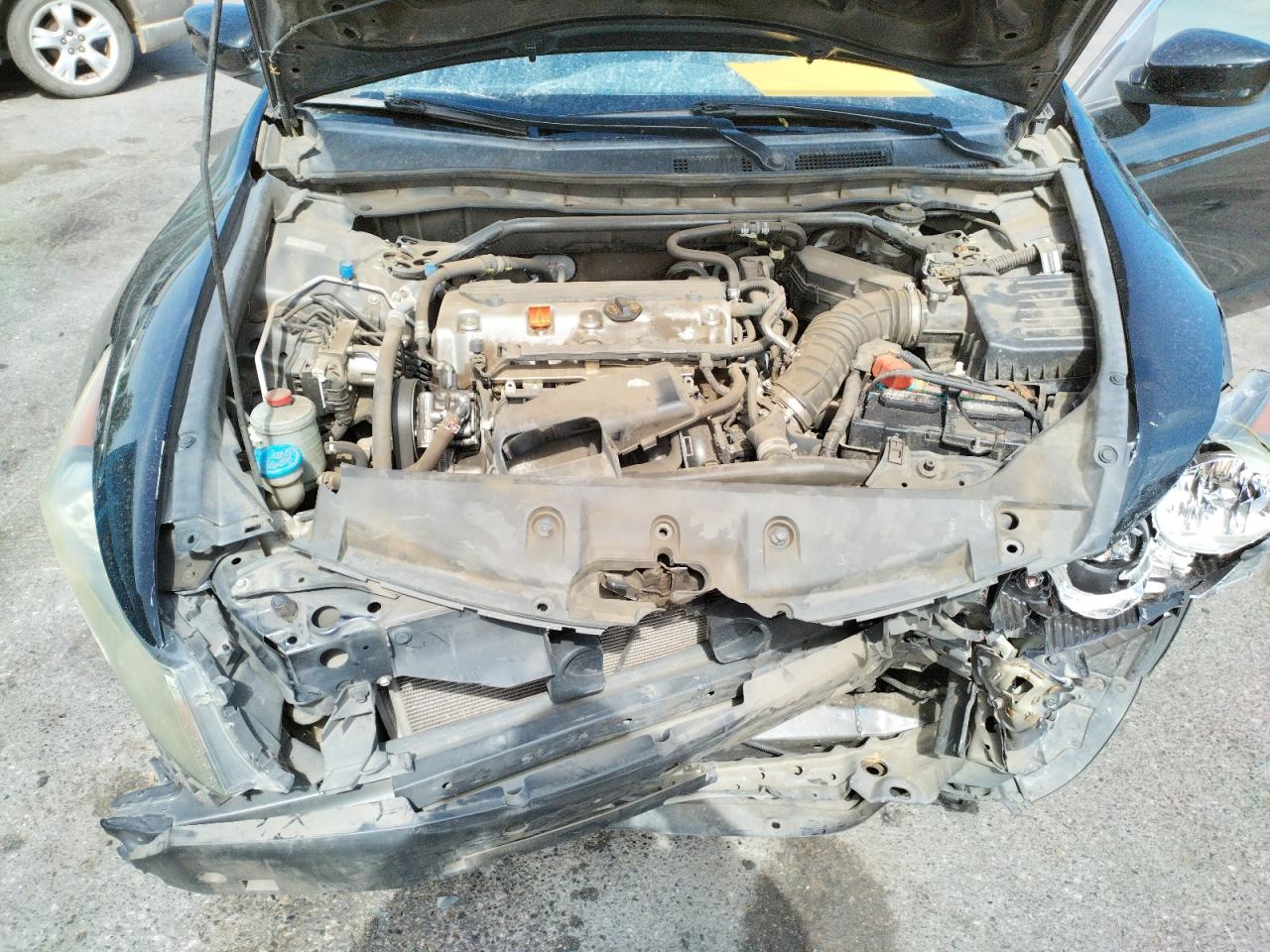 Photo 7 from auction – 2011 HONDA ACCORD EXL with VIN 1HGCP2F88BA026832
