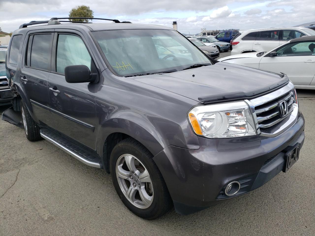 HONDA PILOT EX 2014 with VIN 5FNYF4H45EB025937 - Photo from auction