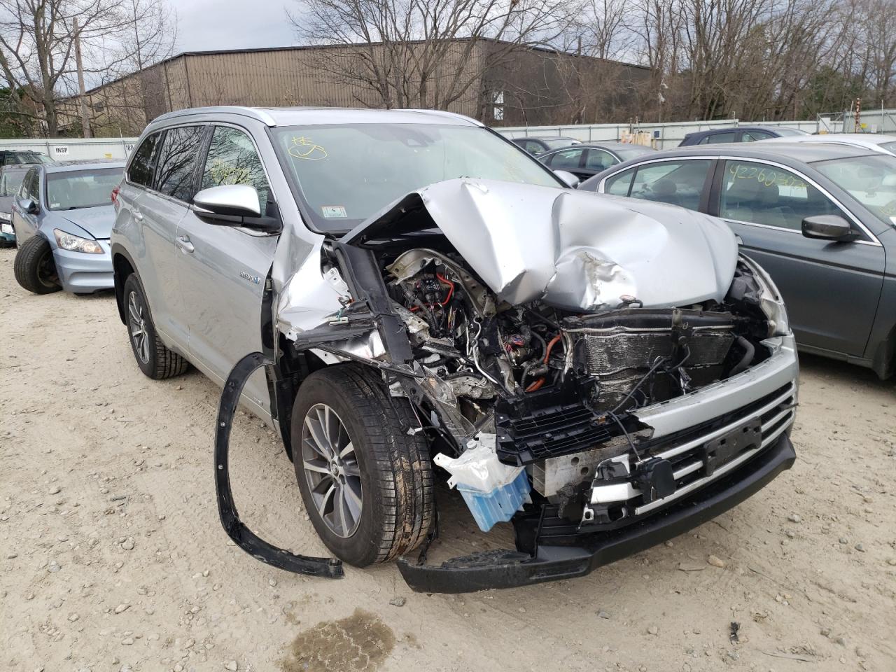 TOYOTA HIGHLANDER 2017 with VIN 5TDJGRFHXHS023585 - Photo from auction