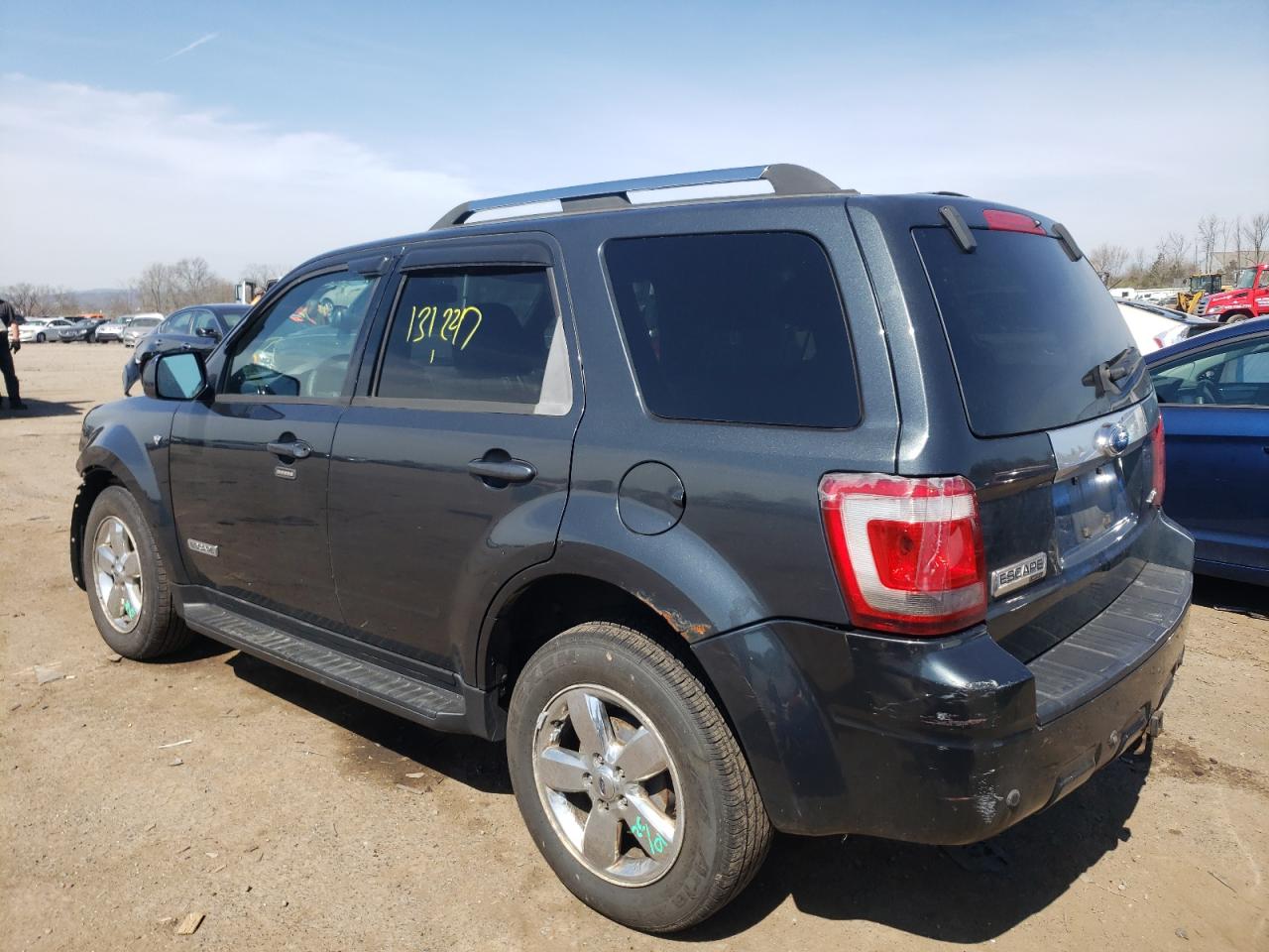 Photo 3 from auction – 2008 FORD ESCAPE LIM with VIN 1FMCU94158KB35799