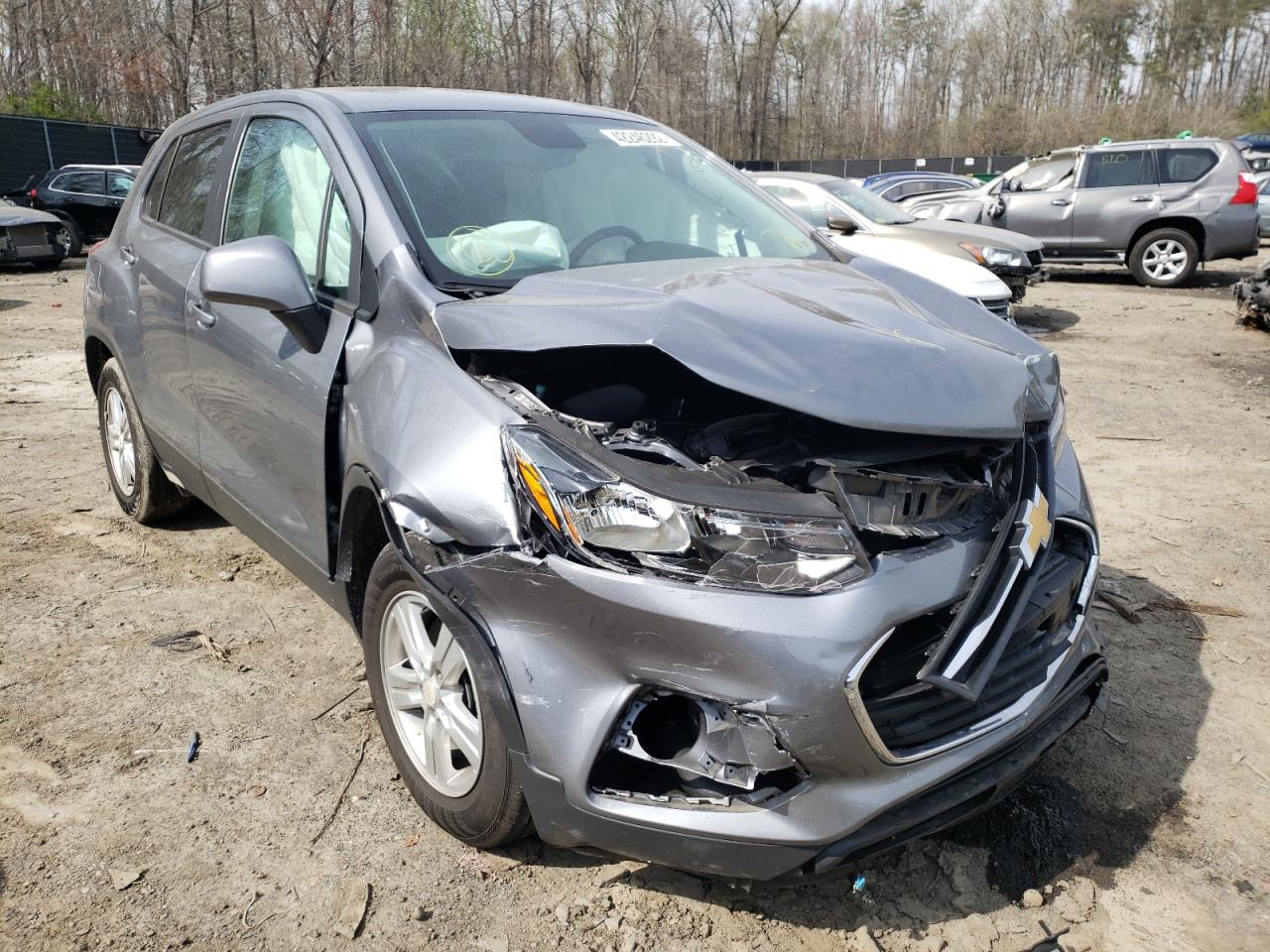 CHEVROLET TRAX LS 2020 with VIN 3GNCJKSB3LL215780 - Photo from auction