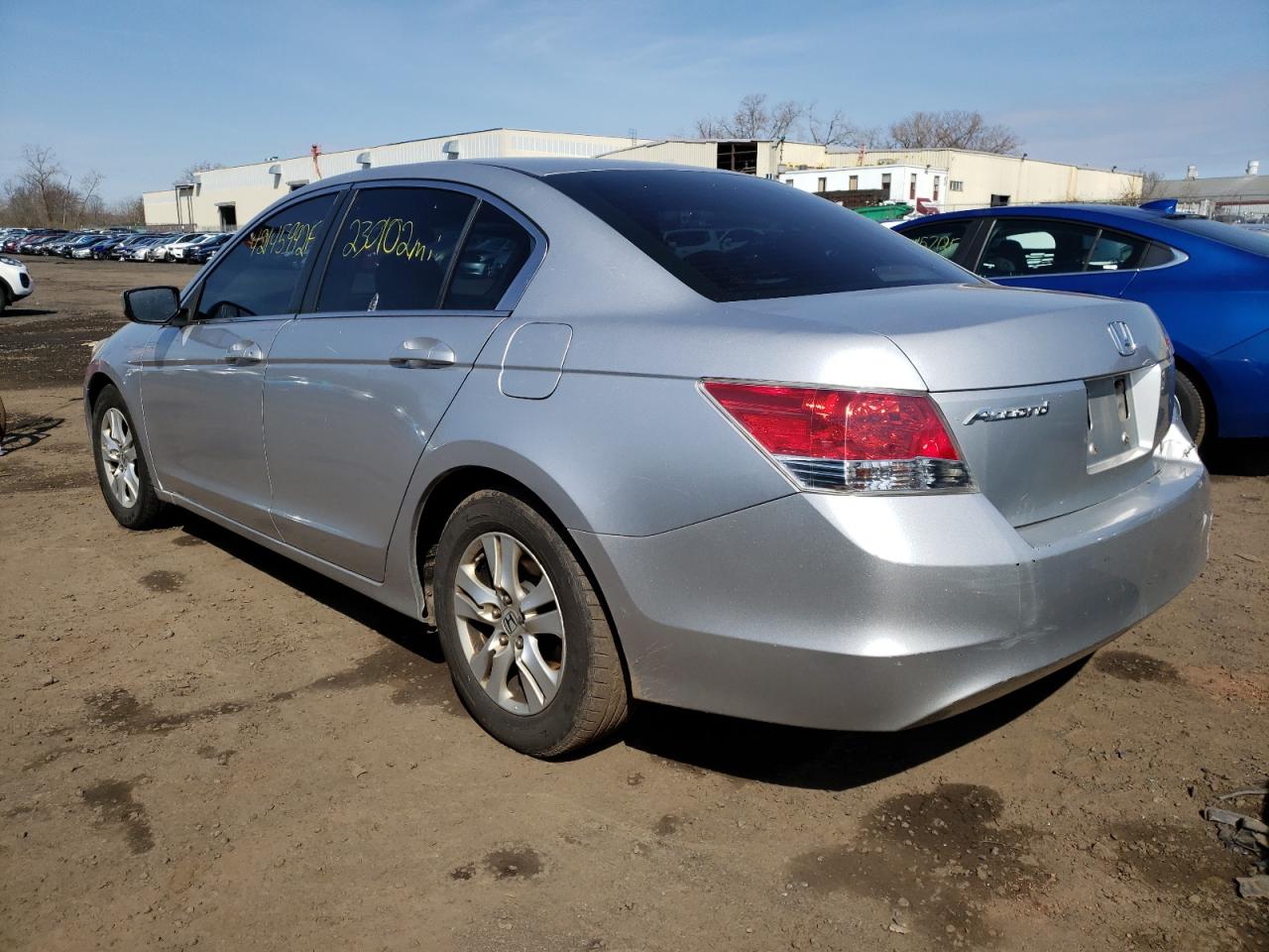 Photo 3 from auction – 2010 HONDA ACCORD LXP with VIN 1HGCP2F47AA009175
