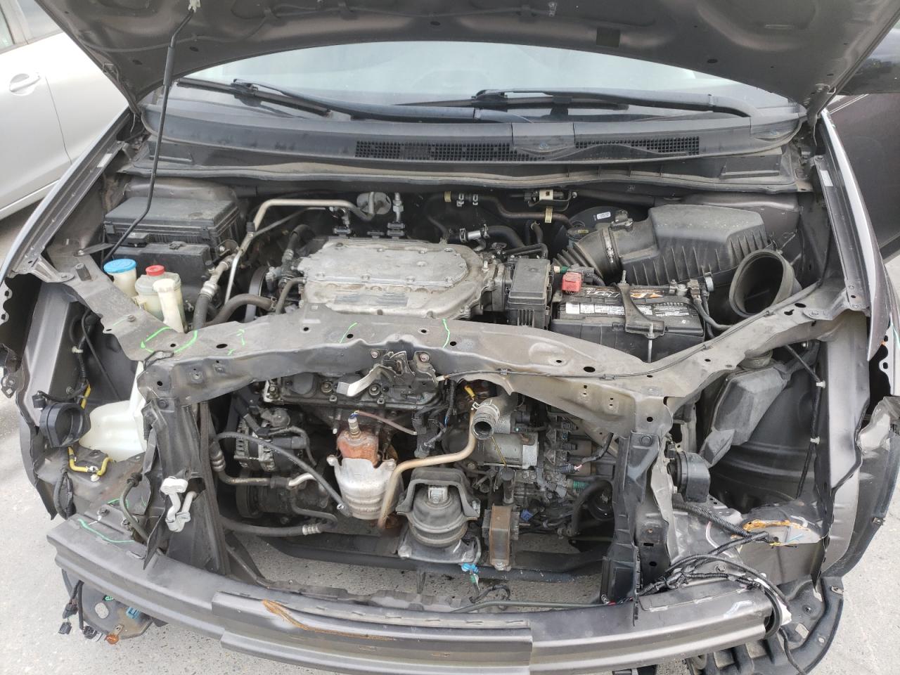 Photo 7 from auction – 2012 HONDA ODYSSEY TO with VIN 5FNRL5H92CB093964