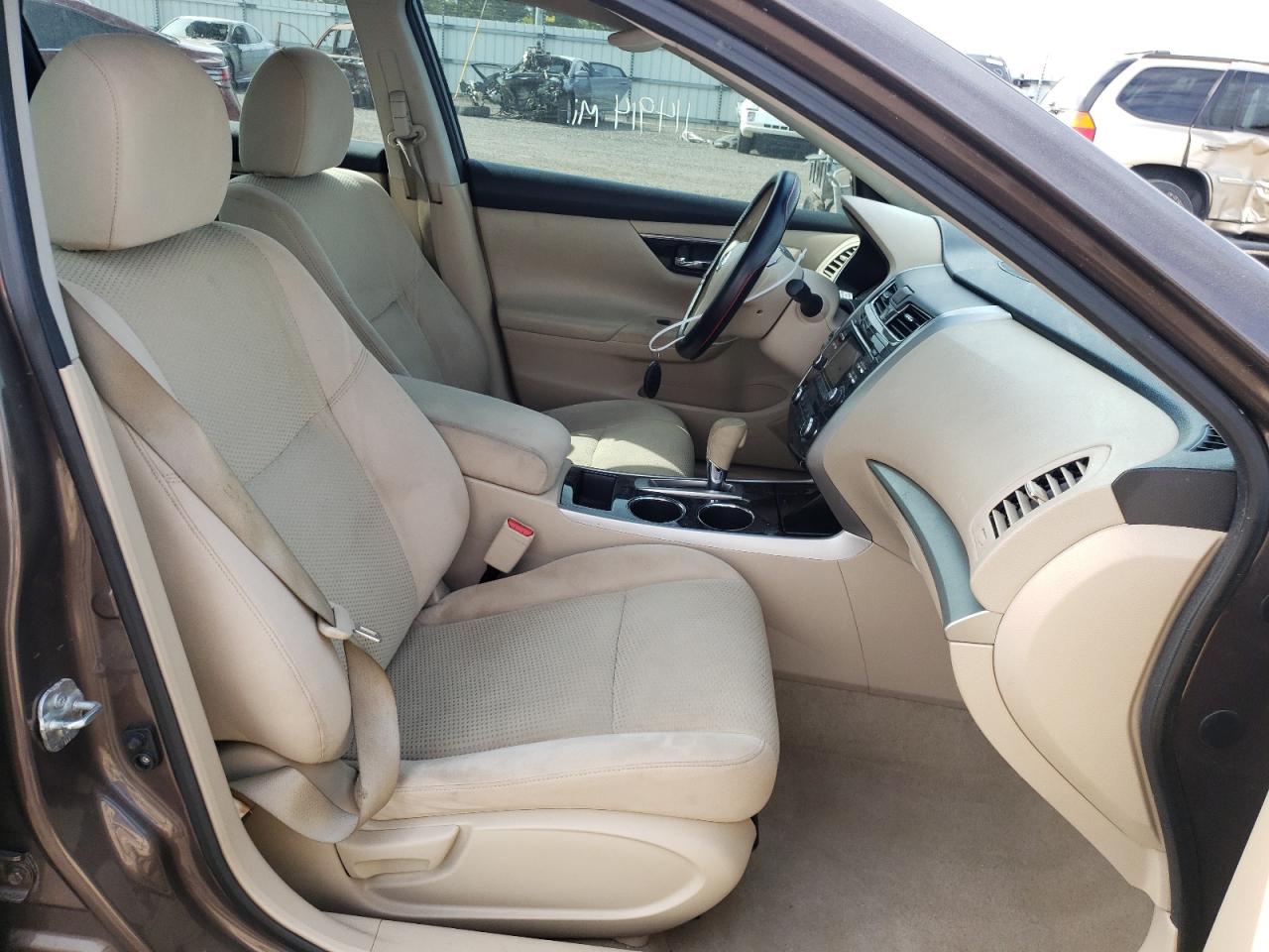 Photo 5 from auction – 2014 NISSAN ALTIMA 2.5 with VIN 1N4AL3AP7EC142351