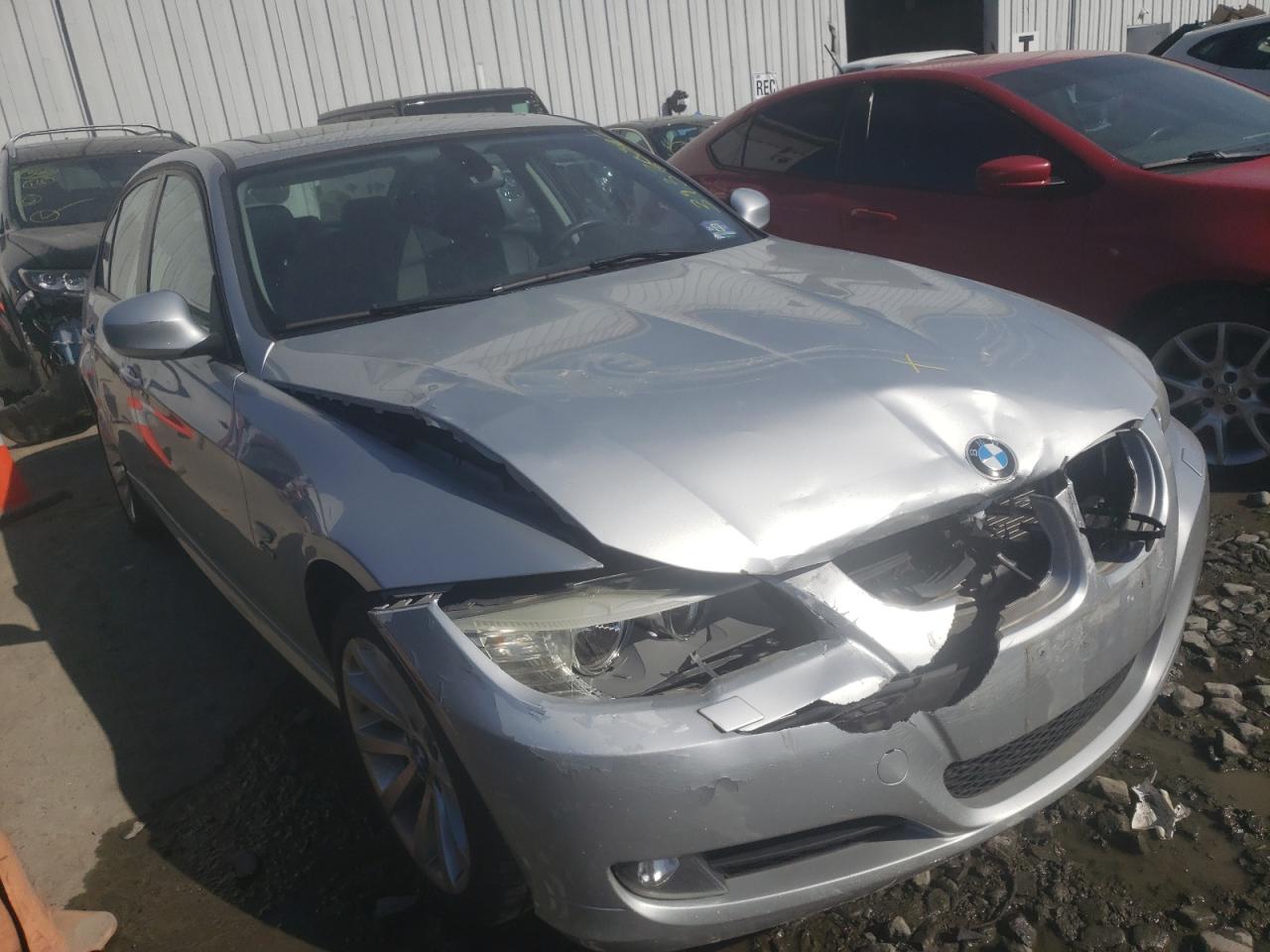 BMW 328 XI SUL 2011 with VIN WBAPK5C52BA657230 - Photo from auction