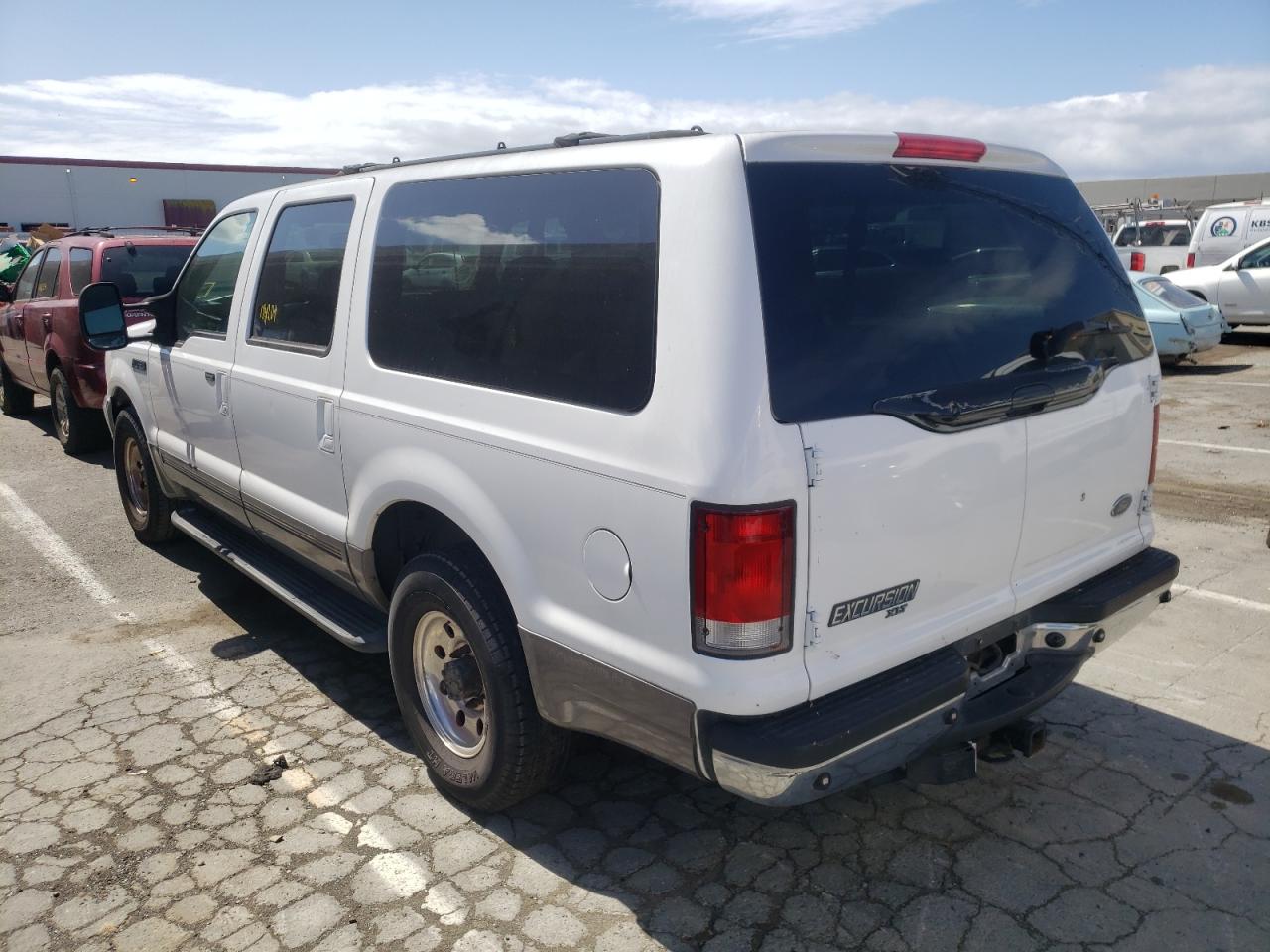 Photo 3 from auction – 2001 FORD EXCURSION with VIN 1FMNU40L01EC08391