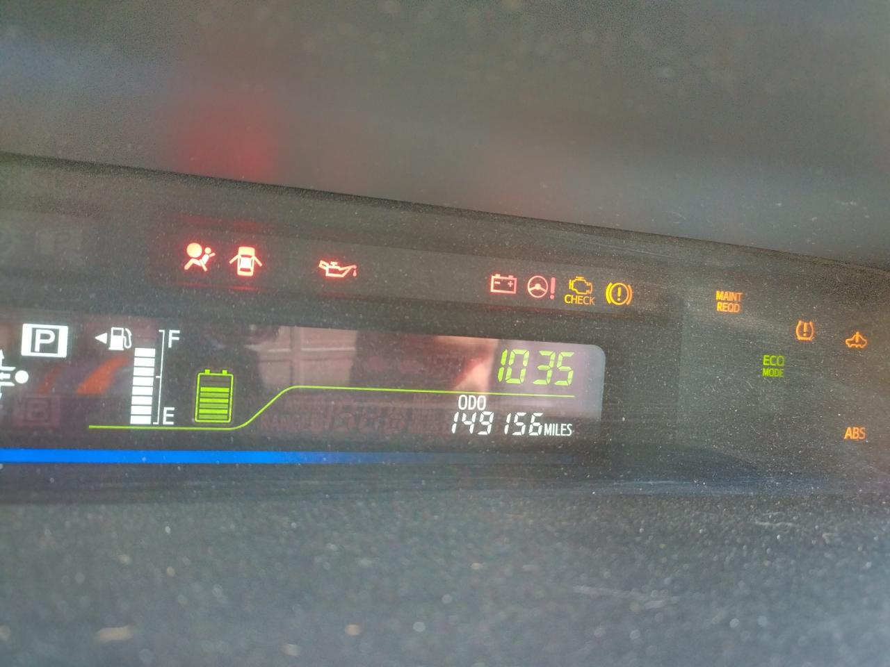Photo 8 from auction – 2013 TOYOTA PRIUS V with VIN JTDZN3EU5D3228182
