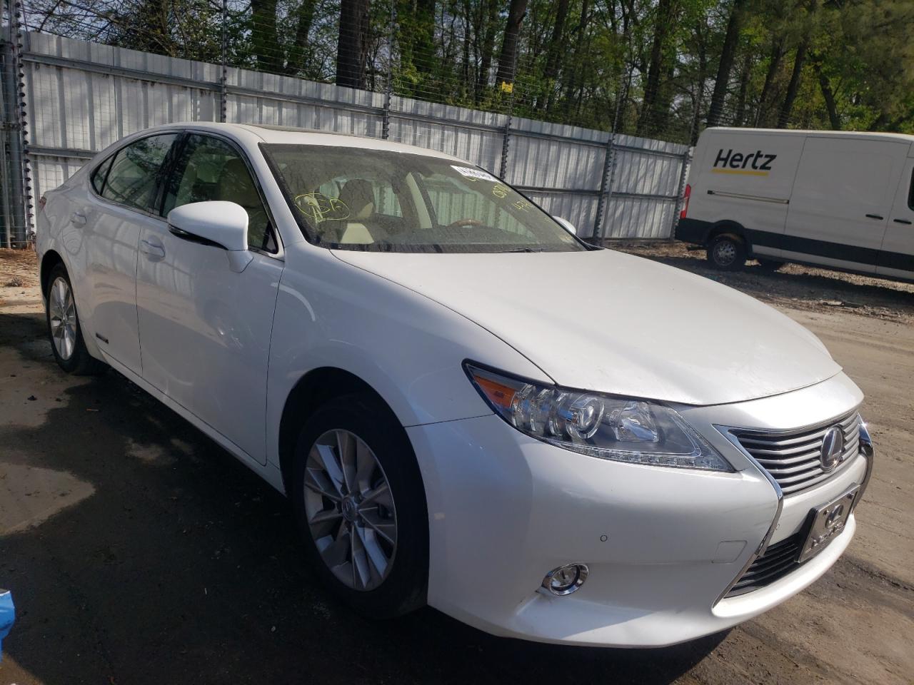 LEXUS ES 300H 2015 with VIN JTHBW1GG3F2087467 - Photo from auction