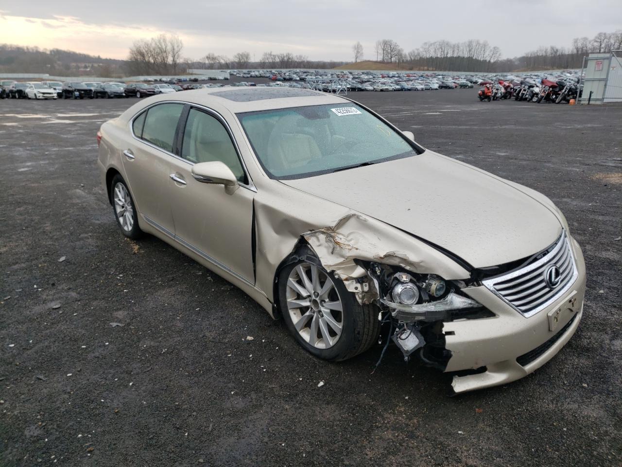 LEXUS LS 460 2010 with VIN JTHCL5EF6A5006080 - Photo from auction