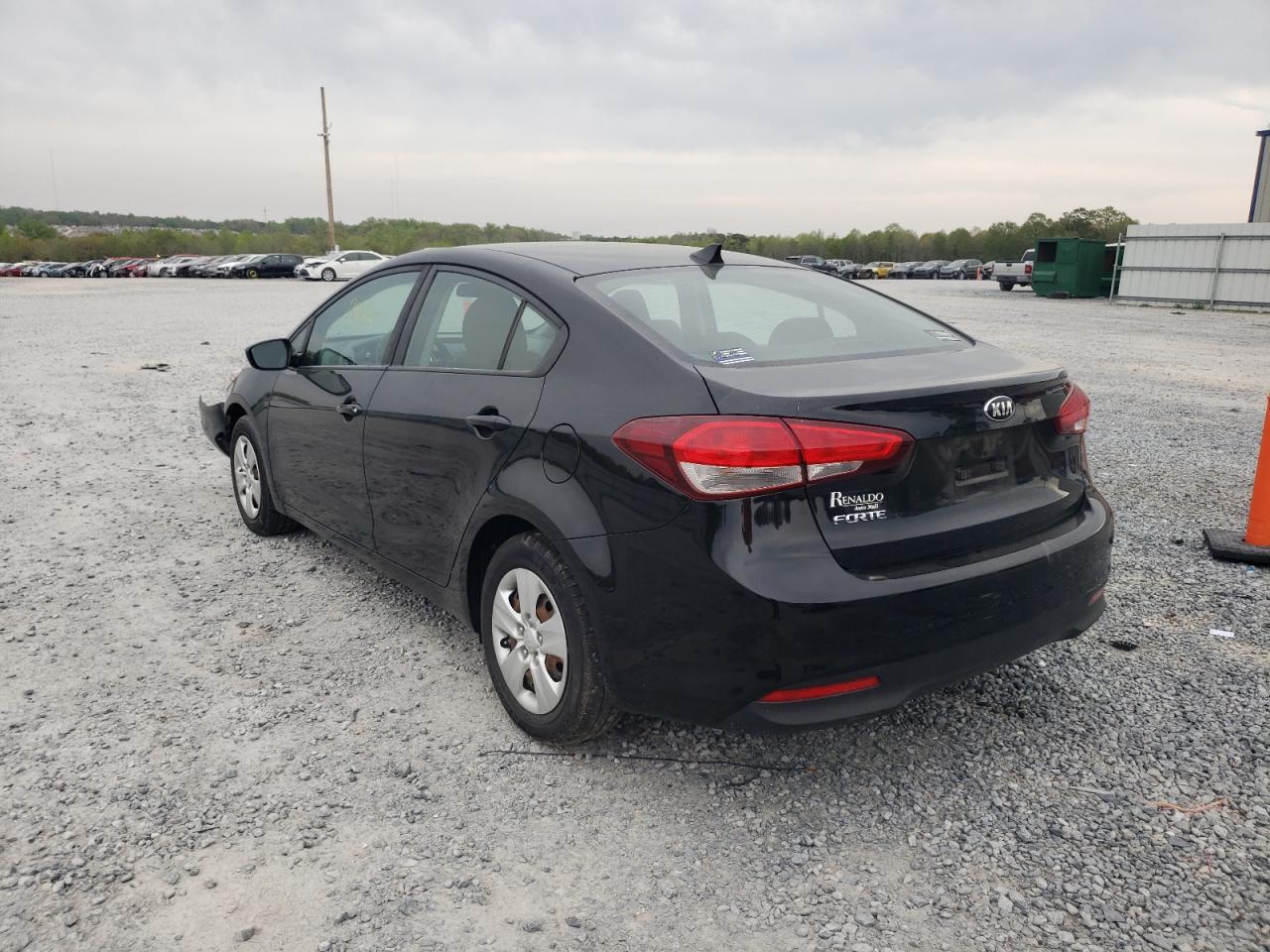 Photo 3 from auction – 2017 KIA FORTE LX with VIN 3KPFK4A72HE088639