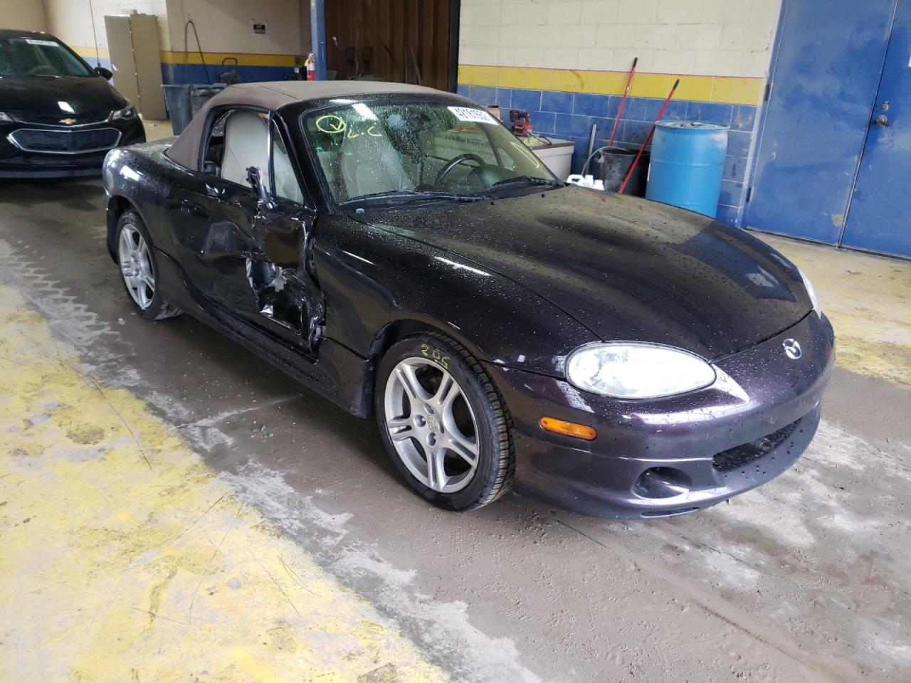 MAZDA MX-5 MIATA 2004 with VIN JM1NB353540408164 - Photo from auction