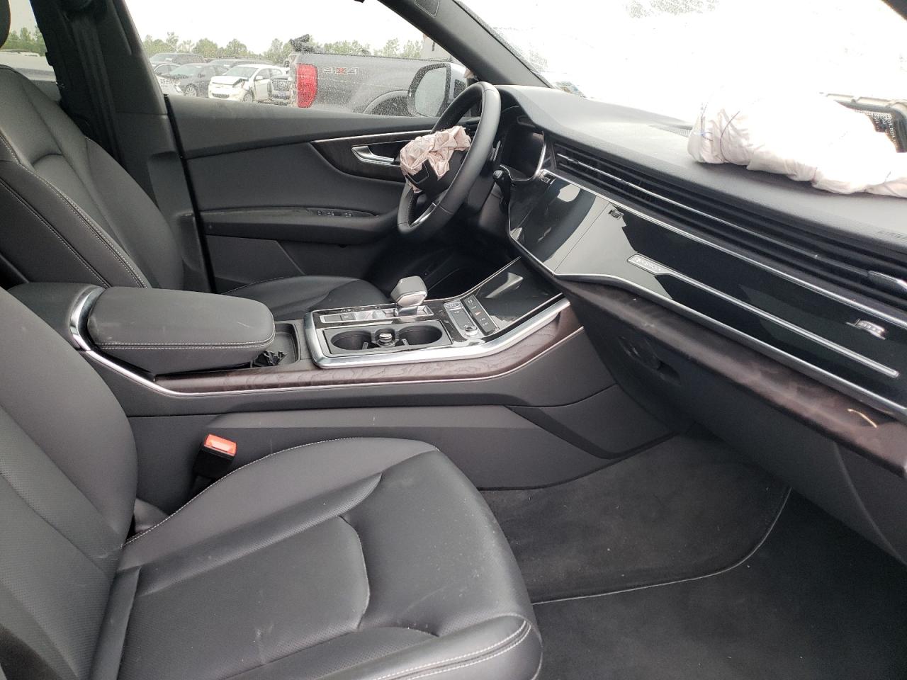 Photo 5 from auction – 2020 AUDI Q8 PREMIUM with VIN WA1EVAF14LD007473