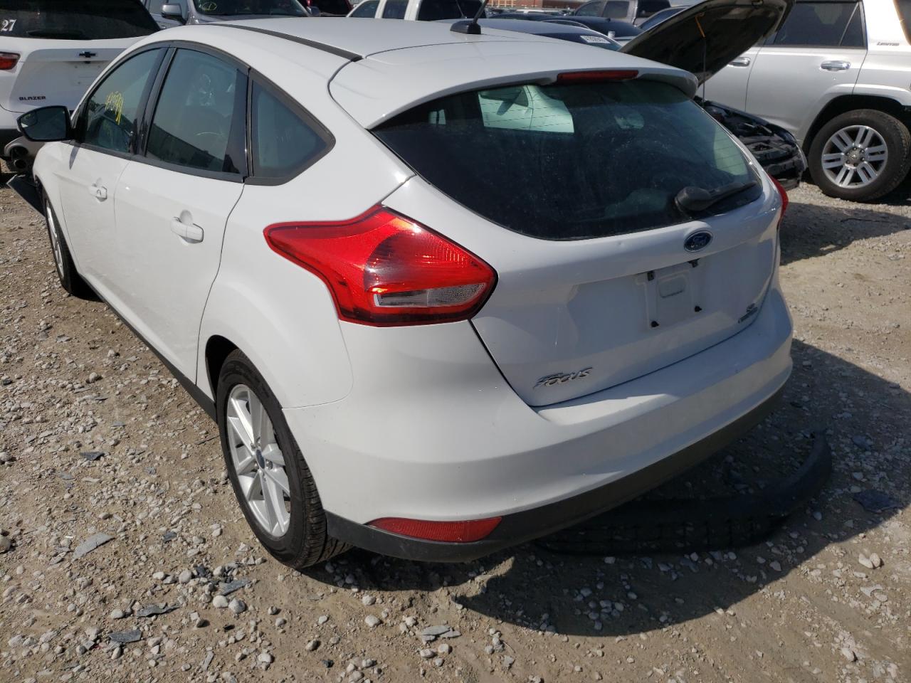 Photo 3 from auction – 2016 FORD FOCUS SE with VIN 1FADP3K22GL221823