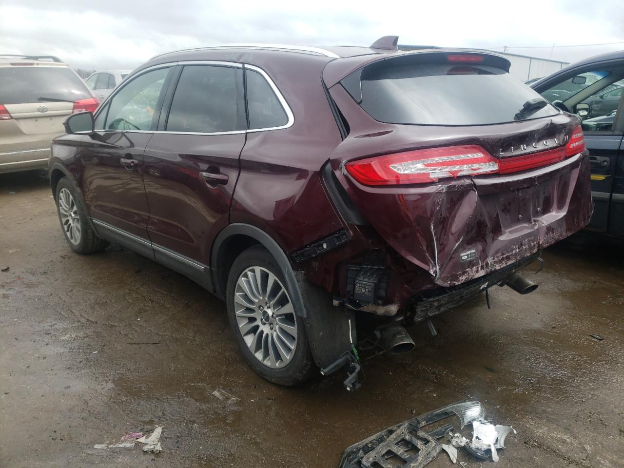 Photo 3 from auction – 2018 LINCOLN MKC RESERV with VIN 5LMCJ3D99JUL29125