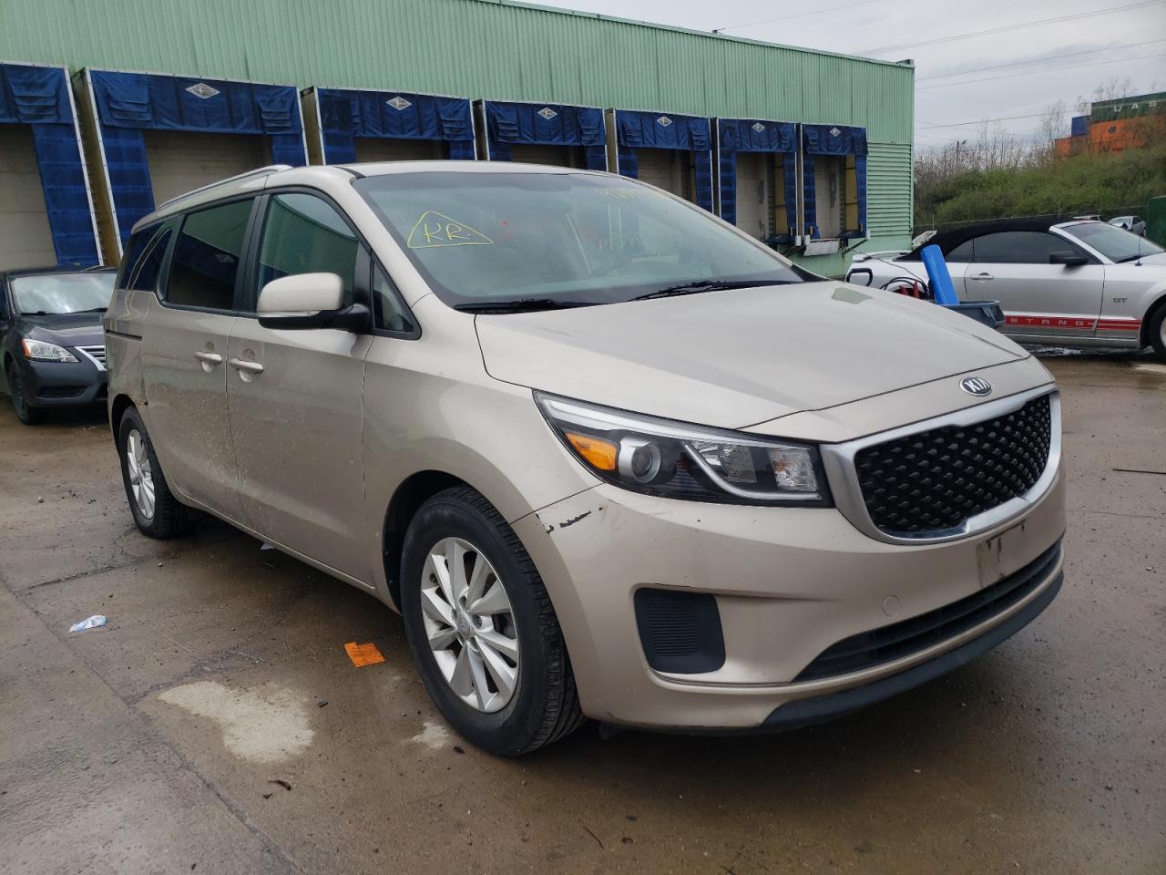 KIA SEDONA LX 2016 with VIN KNDMB5C19G6083450 - Photo from auction
