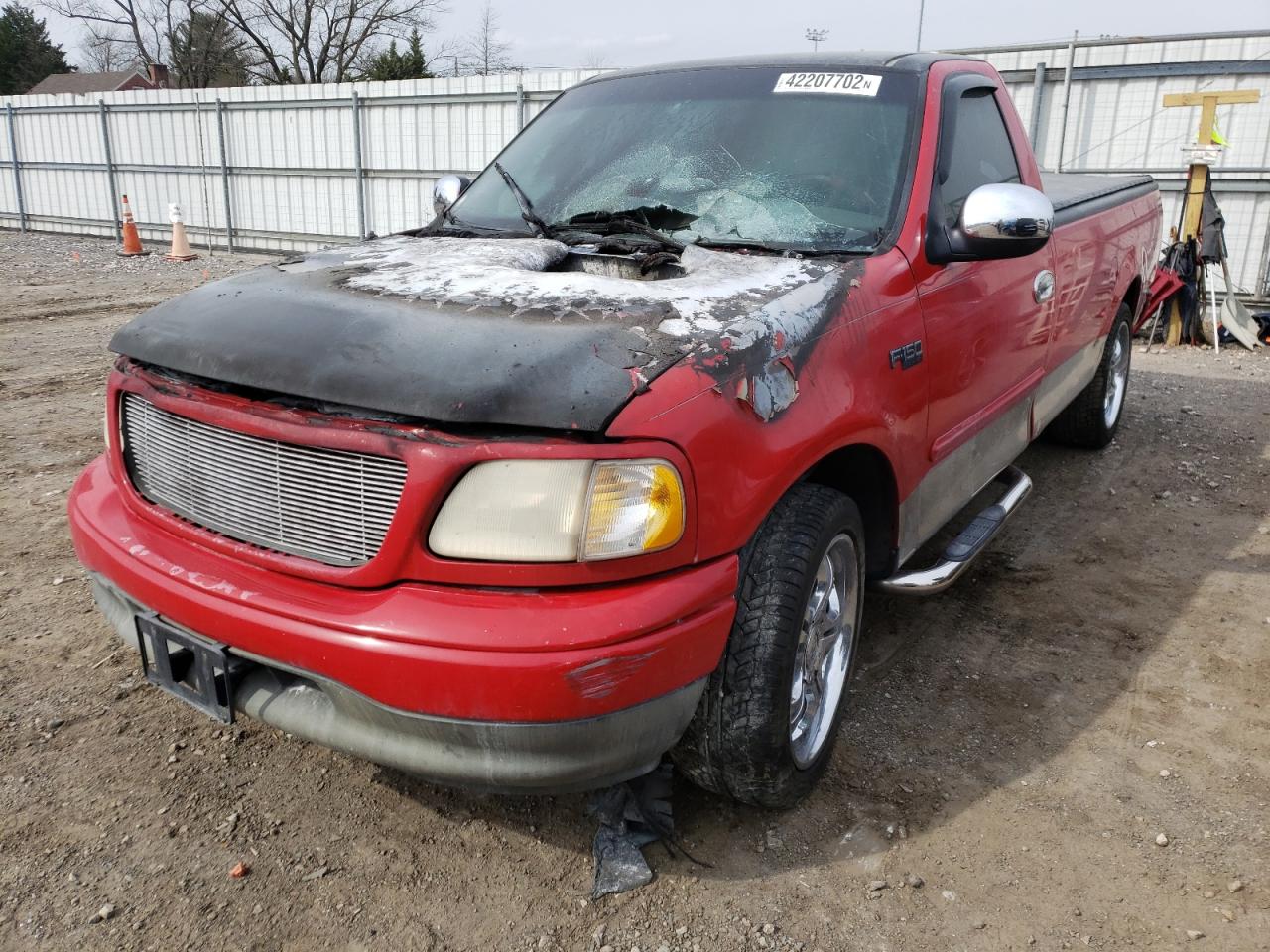Photo 2 from auction – 2001 FORD F150 with VIN 1FTZF17291NA66652