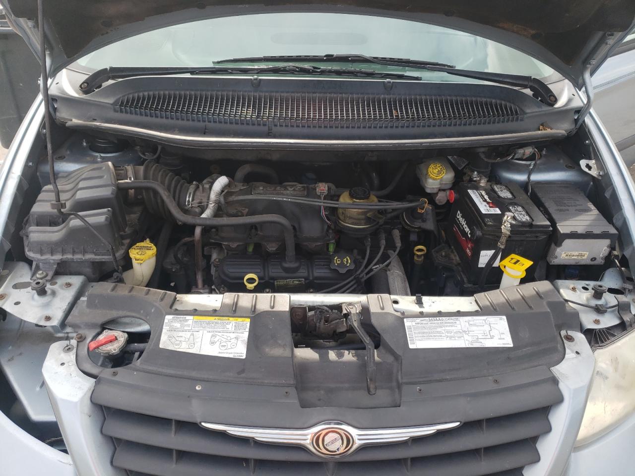 Photo 7 from auction – 2005 CHRYSLER TOWN & COU with VIN 1C4GP45RX5B326103