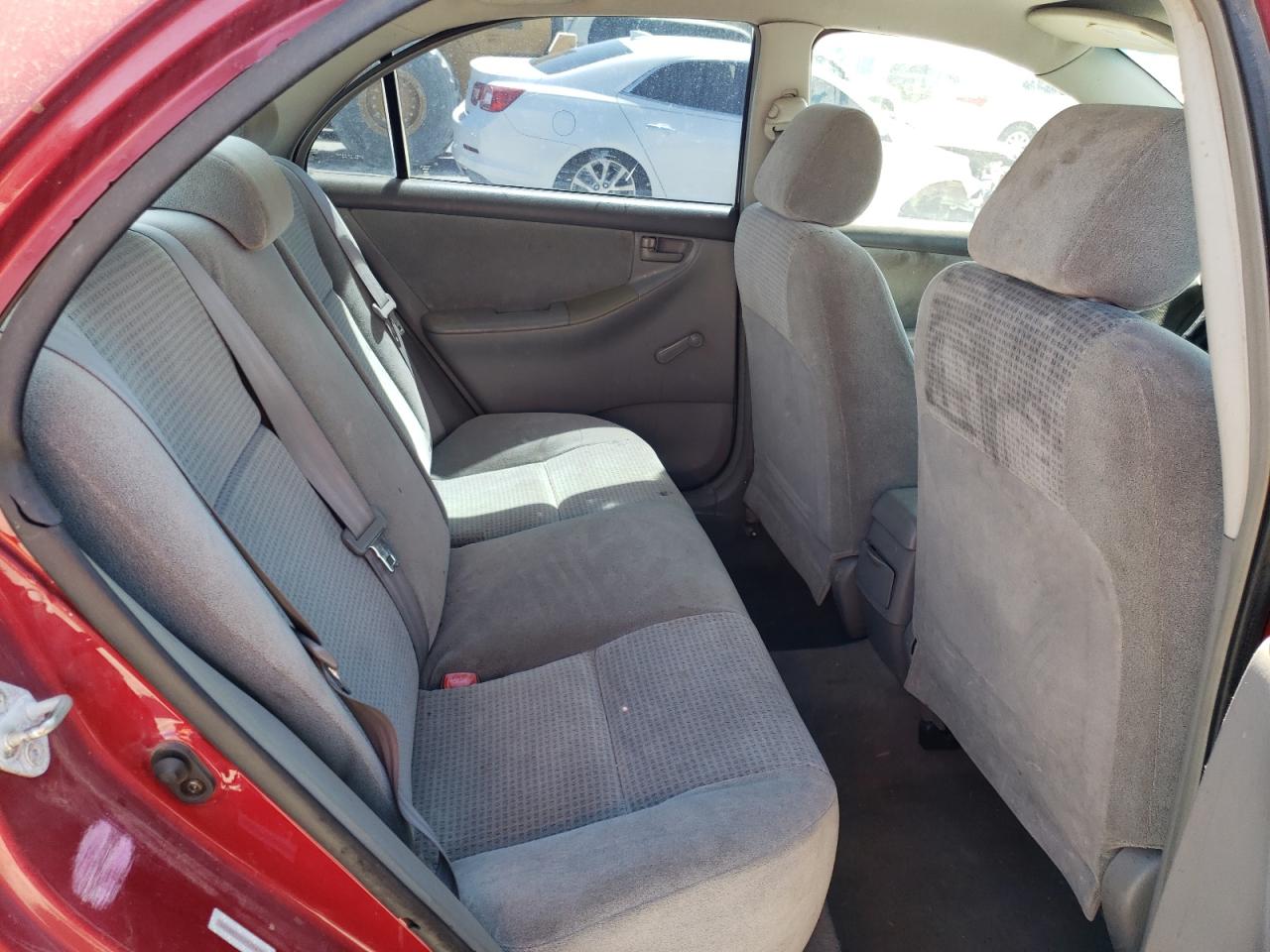 Photo 6 from auction – 2005 TOYOTA COROLLA CE with VIN 1NXBR32E25Z547503