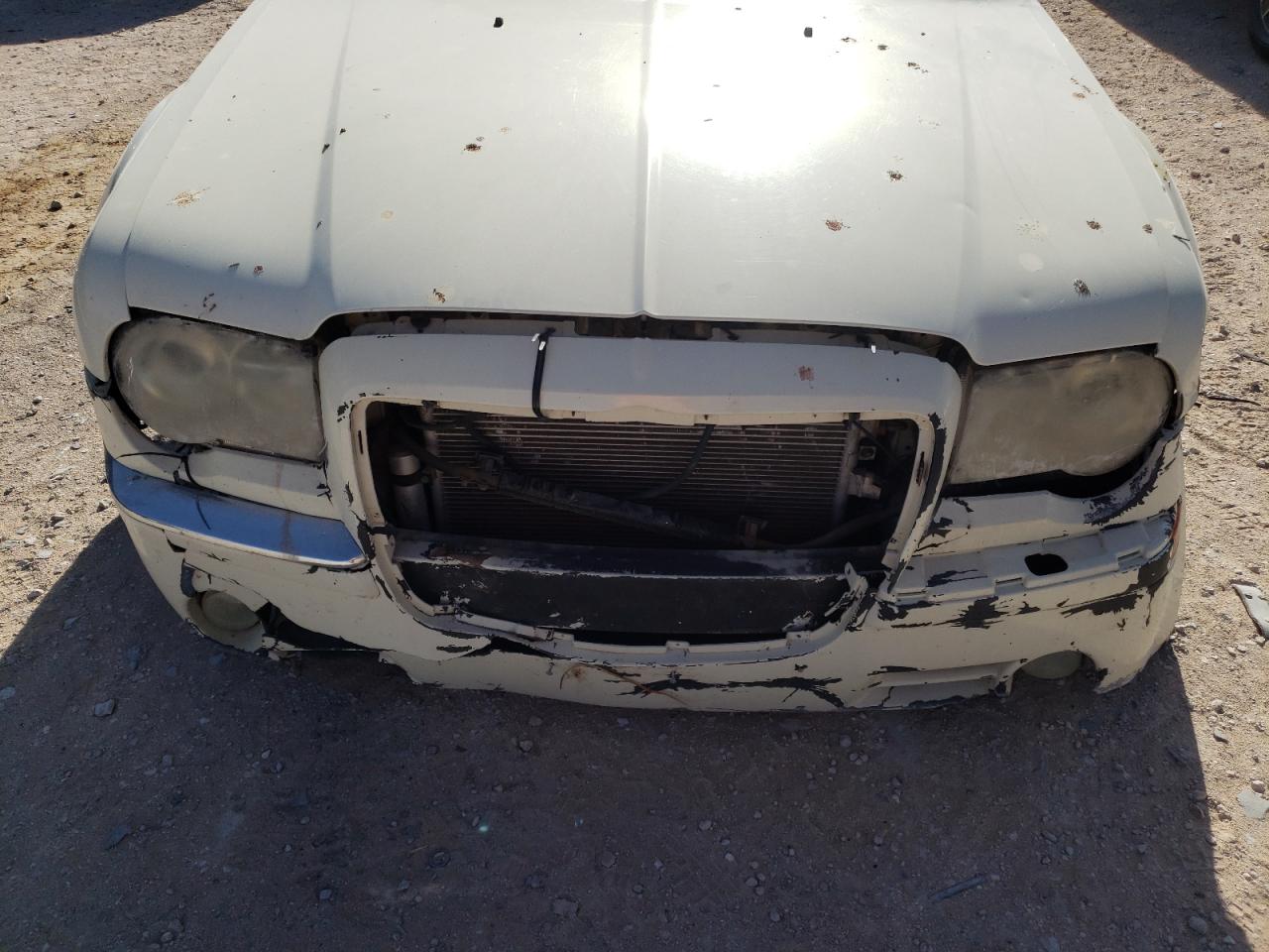 Photo 9 from auction – 2005 CHRYSLER 300 with VIN 2C3AA63HX5H518890