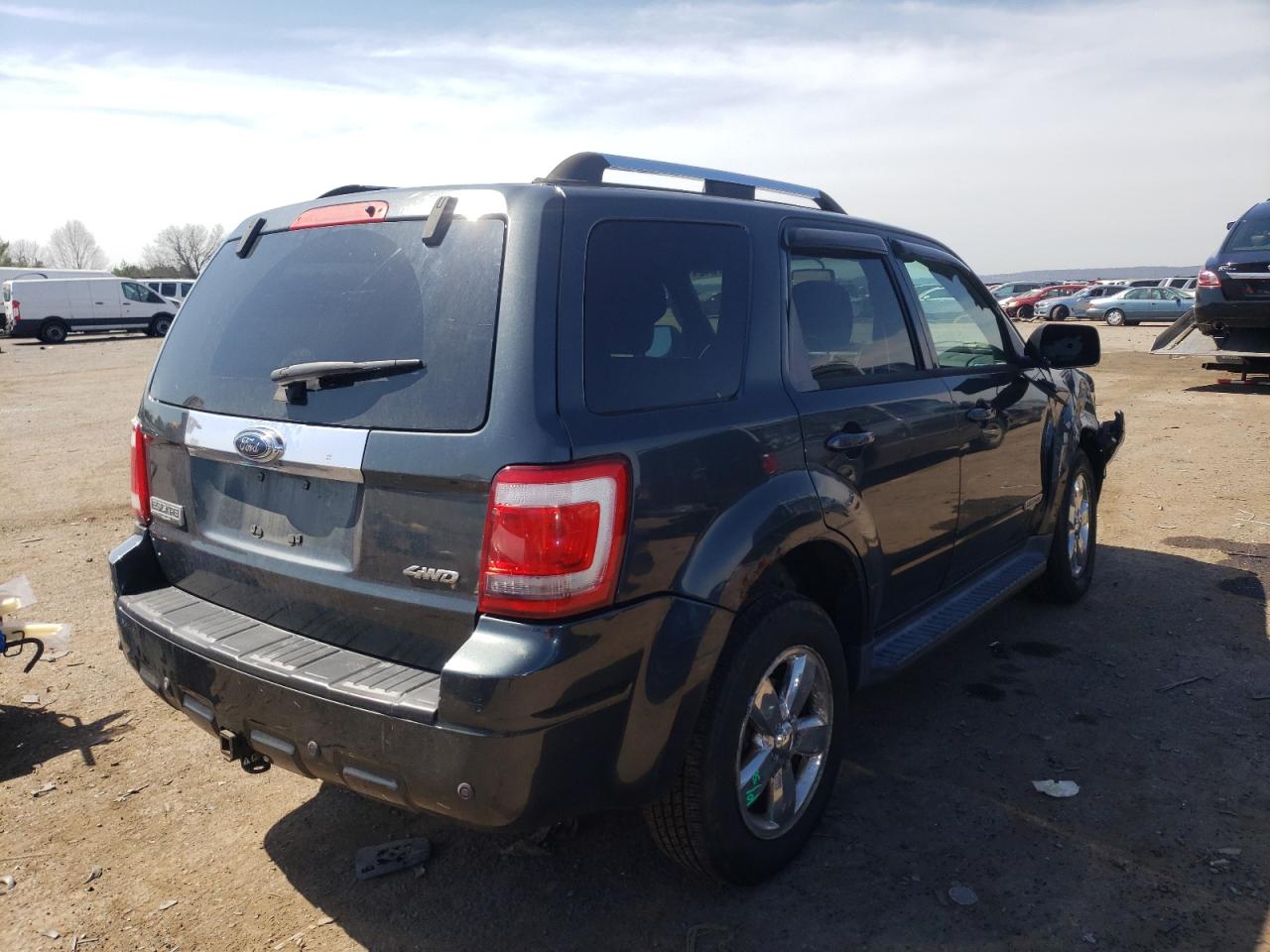 Photo 4 from auction – 2008 FORD ESCAPE LIM with VIN 1FMCU94158KB35799