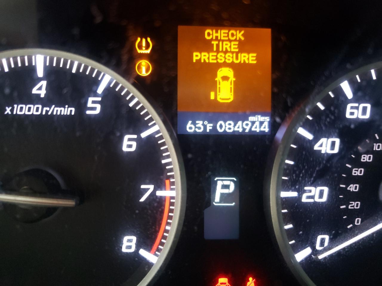 Photo 8 from auction – 2017 ACURA RDX with VIN 5J8TB3H35HL009795