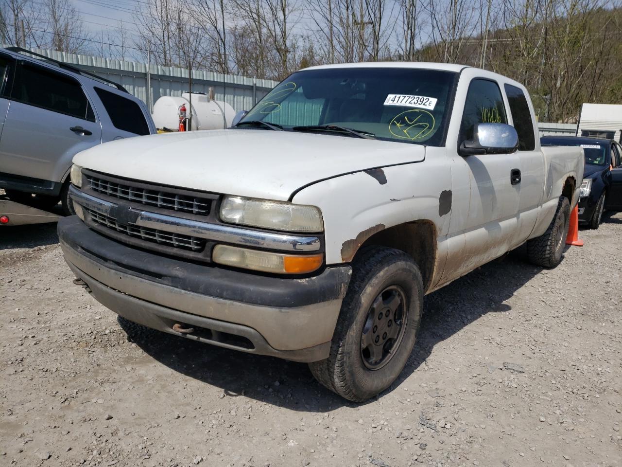 صورة رقم 2 من المزاد - 2001 CHEVROLET SILVERADO مع VIN 1GCEK19T01E175131