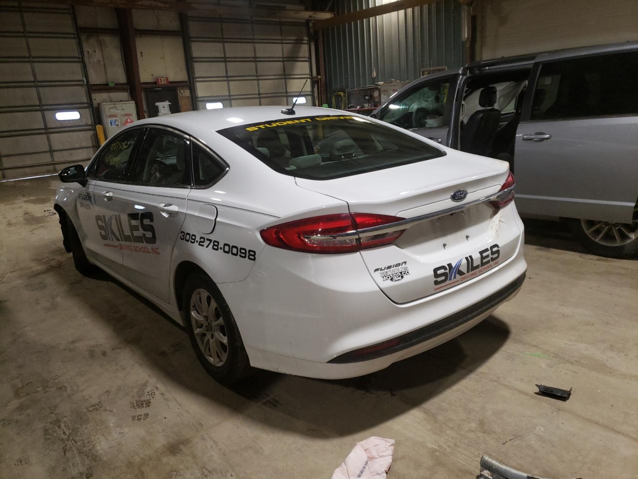 Photo 3 from auction – 2017 FORD FUSION S with VIN 3FA6P0G78HR103760