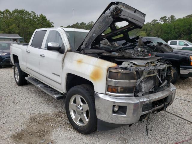 CHEVROLET SILVERADO 2015 with VIN 1GC1KWE83FF152179 - Photo from auction