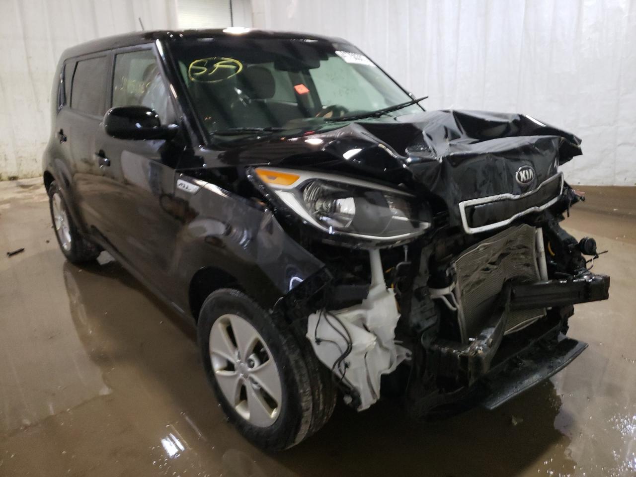 KIA SOUL 2016 with VIN KNDJN2A23G7401724 - Photo from auction