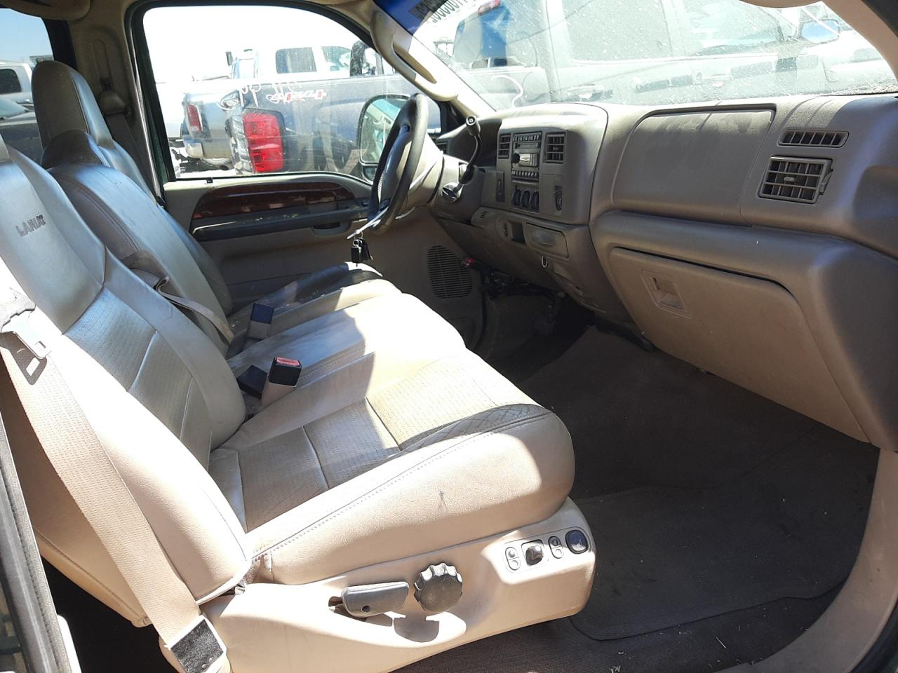 Photo 5 from auction – 2003 FORD F250 SUPER with VIN 1FTNW20F73EB00060