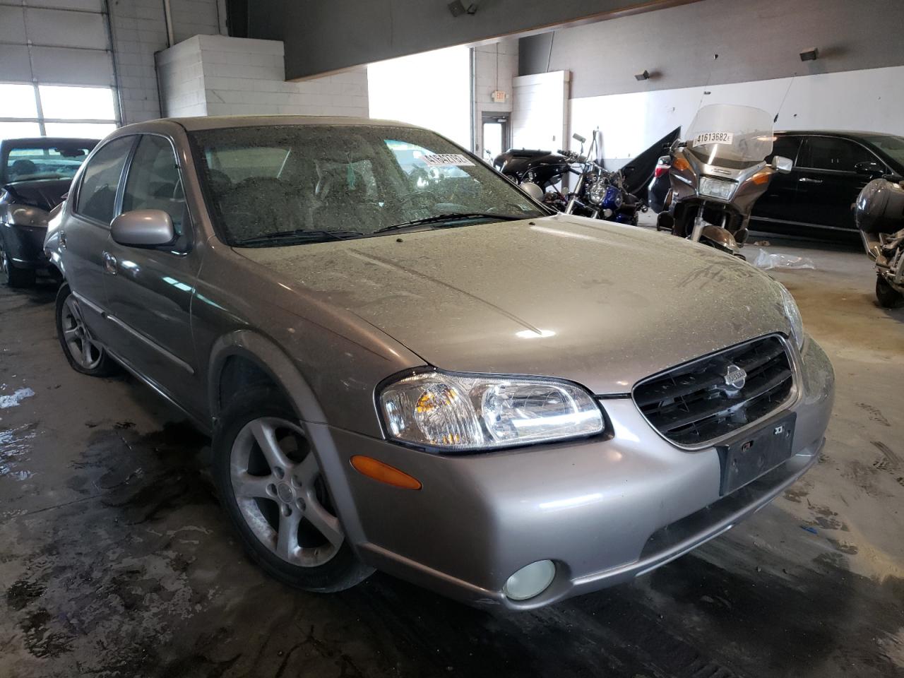 NISSAN MAXIMA GXE 2001 with VIN JN1CA31A01T314978 - Photo from auction